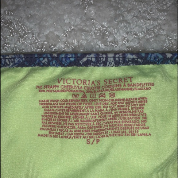 Victoria’s Secret- bikini set - Picture 3 of 3